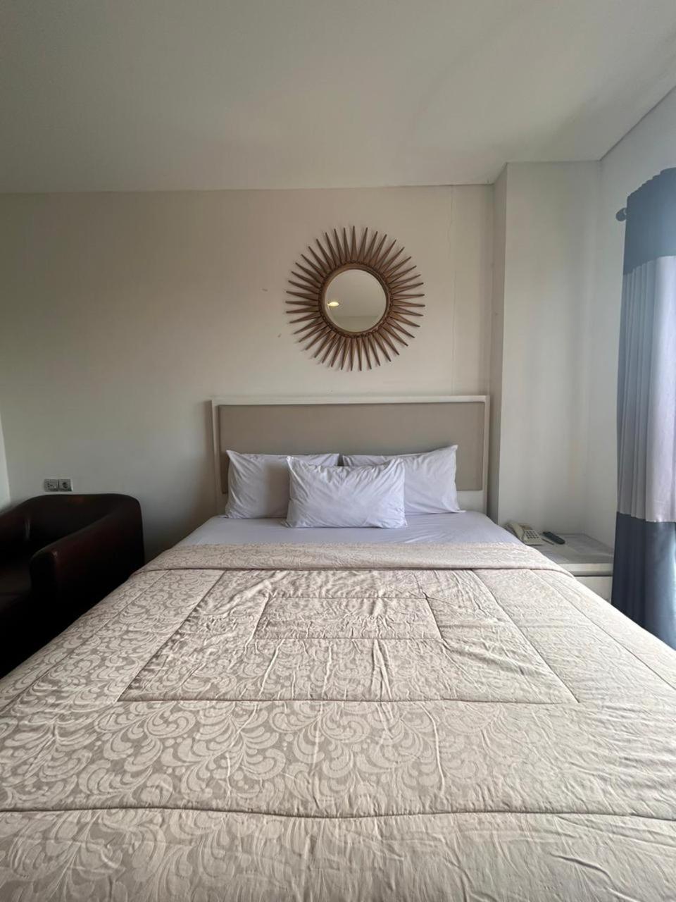Kalya Hotel Bandung Dago Kültér fotó