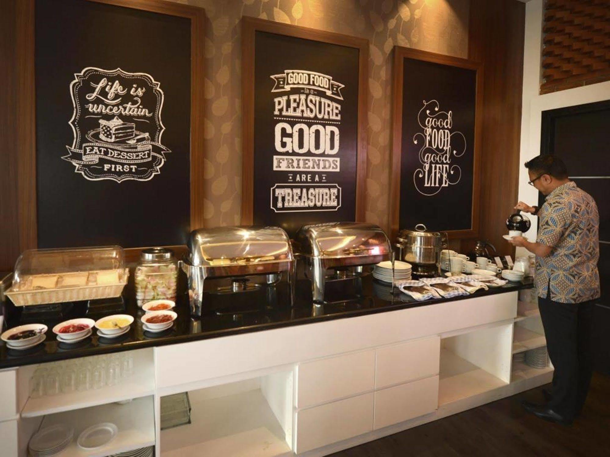 Kalya Hotel Bandung Dago Kültér fotó